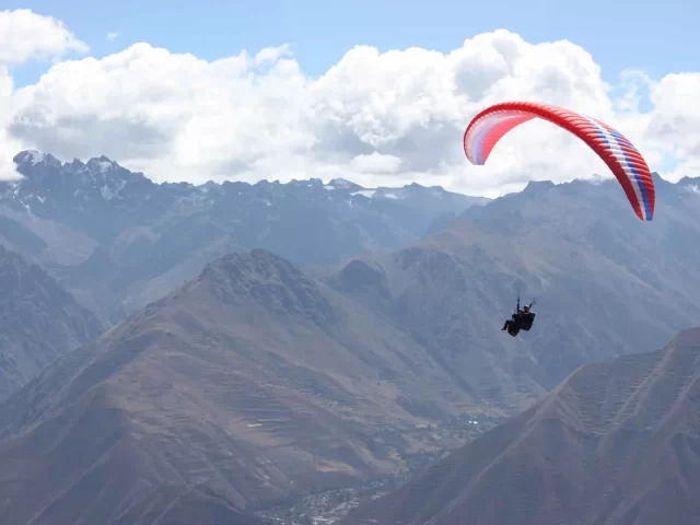 paragliding valle sagrado