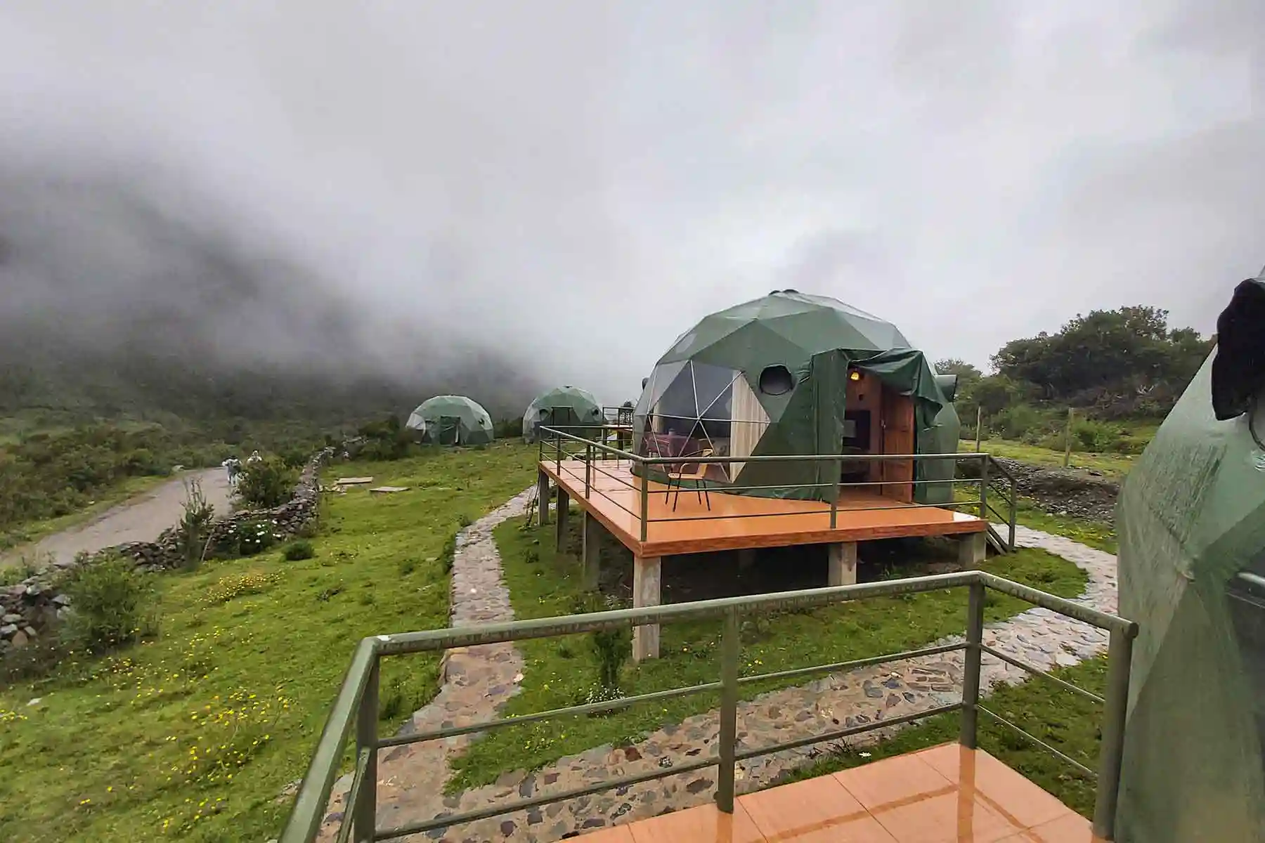 los mejores salkantay trek sky domes
