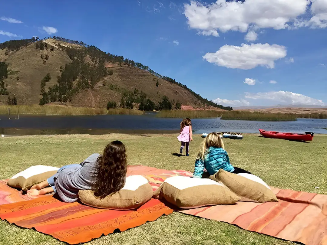 Picnic en laguna Huaypo