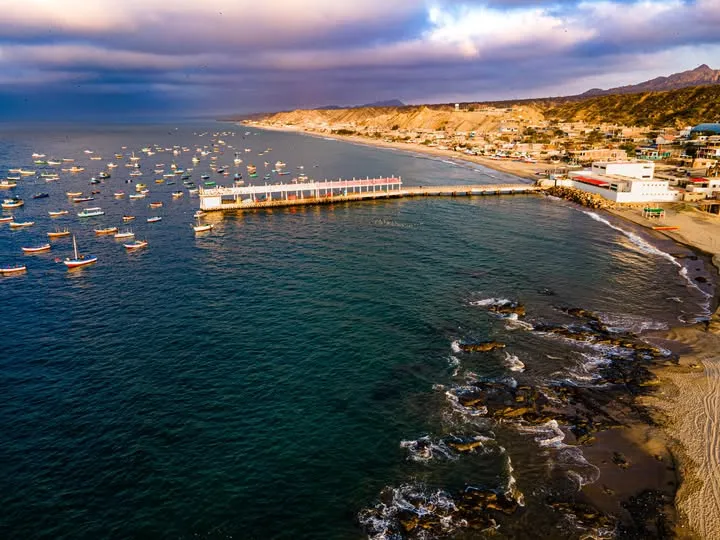 playa Canoas de Punta Sal