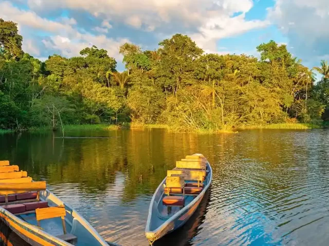 tour iquitos 4 días 3 noches