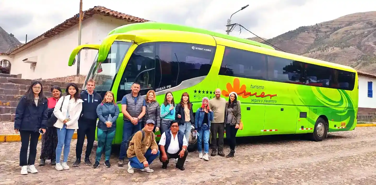 consejos para viajar a peru utiliza transporte seguro