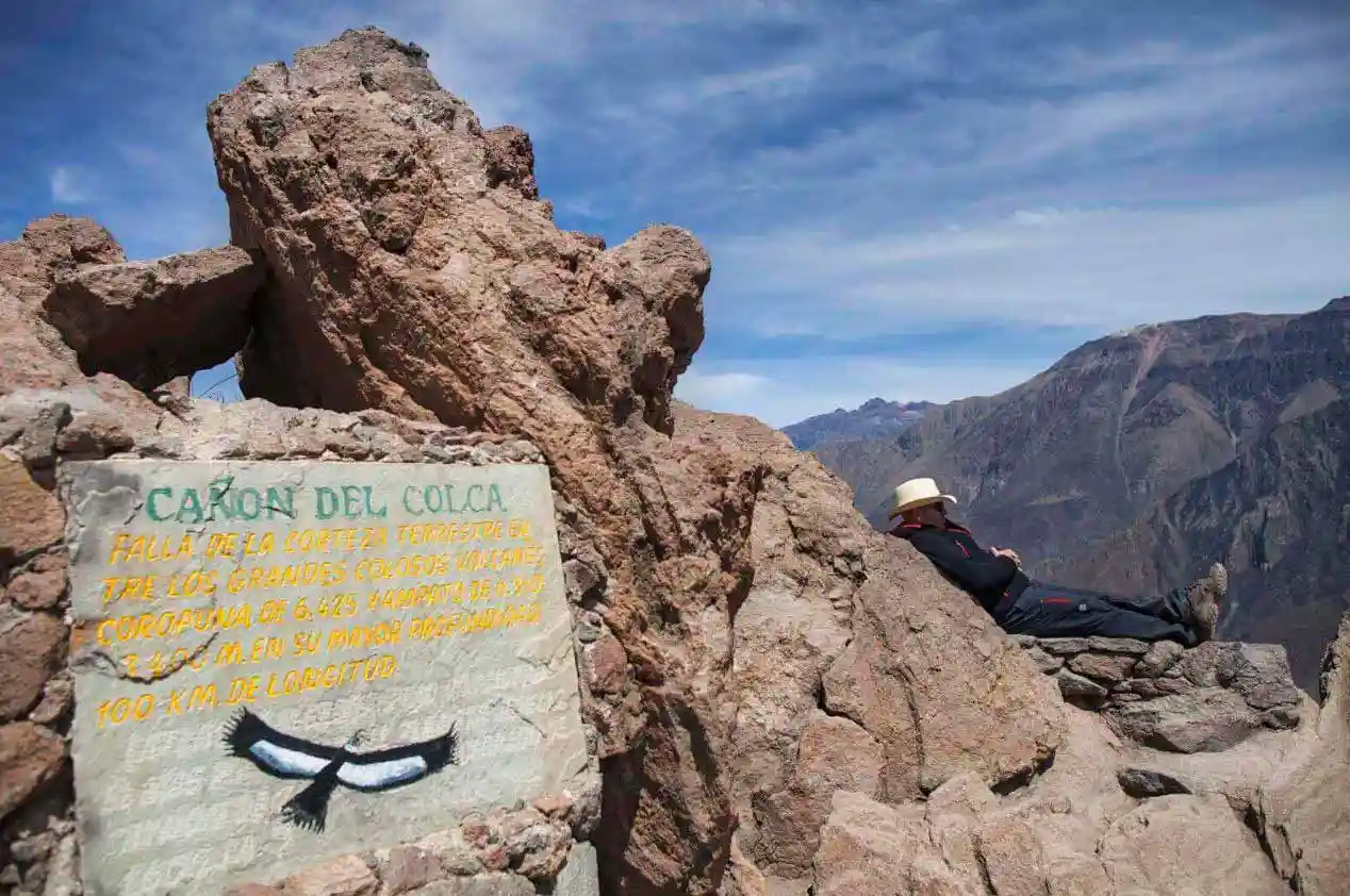 tours al cañon del colca en peru