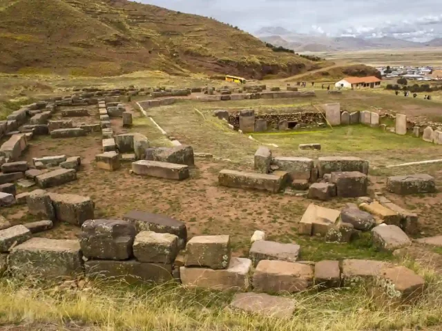 tren de lujo de cusco a puno pucara