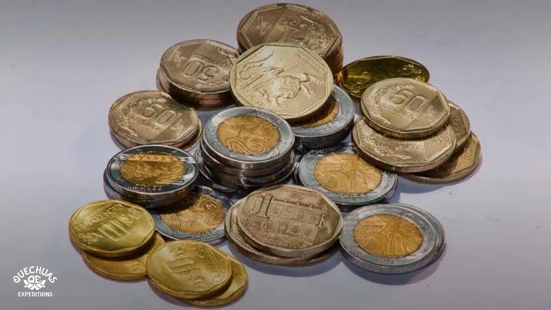 Historia de la moneda peruana